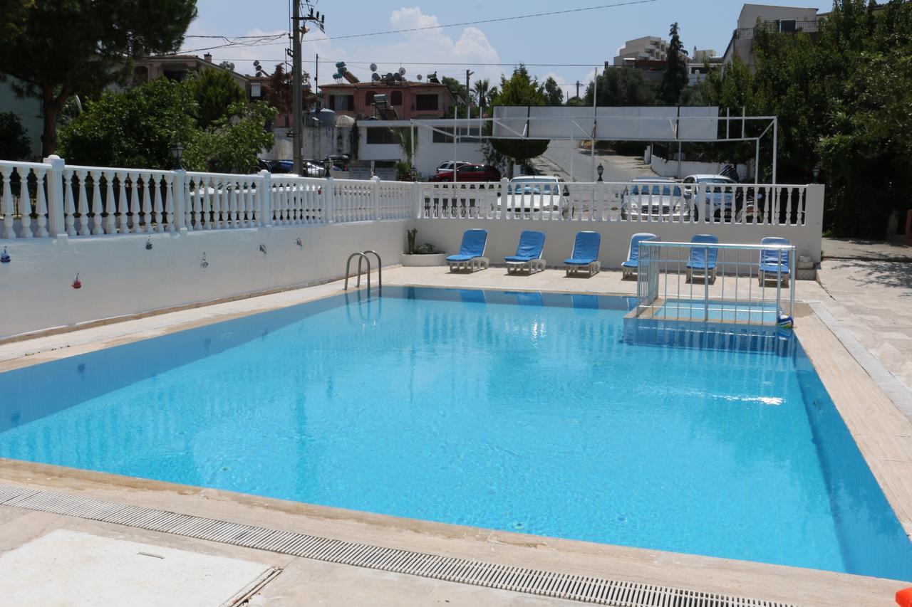 Grand Nett Hotel 쿠사다시 외부 사진
